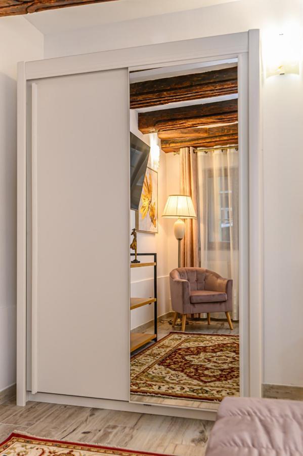 Dimora Np - Brasov Apartment Exterior photo